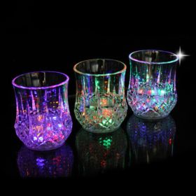 1pc Light Up Cups, Glow In The Dark Party Supplies, Colorful LED Glowing Beer Cup For Party, Birthday, Christmas, Disco